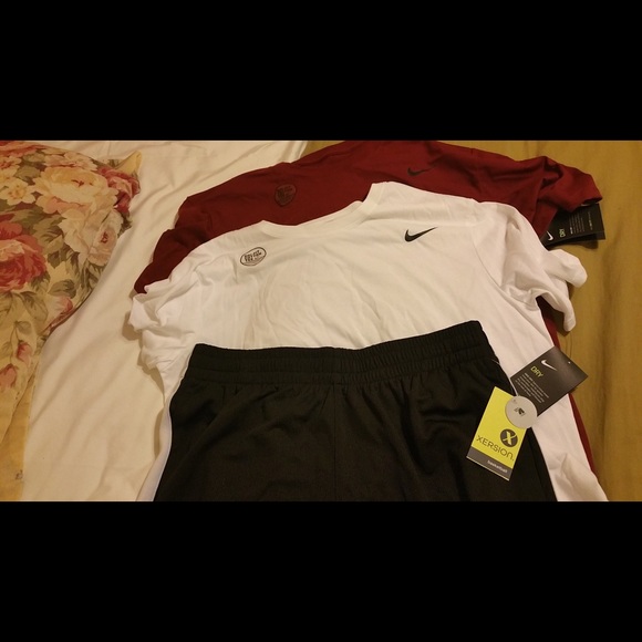Nike kids shirts